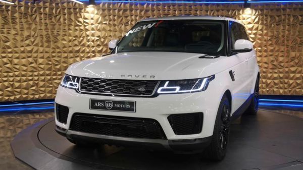 rangerover是什么意思（路虎land和range区别）-图3