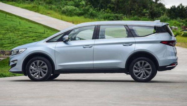 5万左右买什么车MPV（5万左右买什么车好suv）-图3